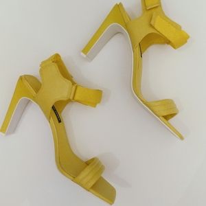 Women's Nine West Neon Yellow Heels